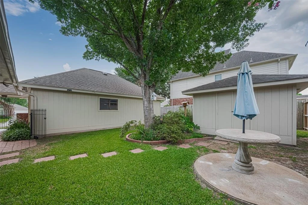 Photo of 11203 Chestnut Woods Trail