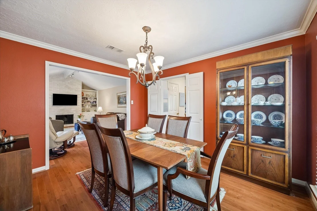 Photo of 1534 Beaconshire Road