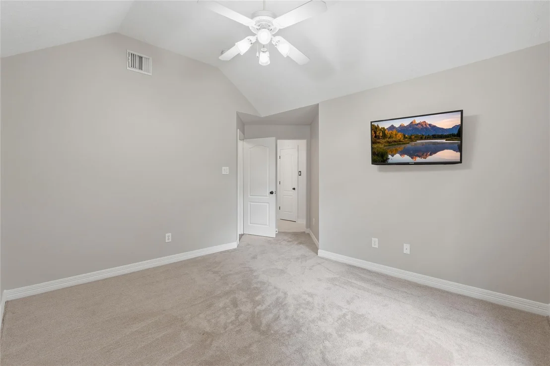 Photo of 8766 Skyline Lane