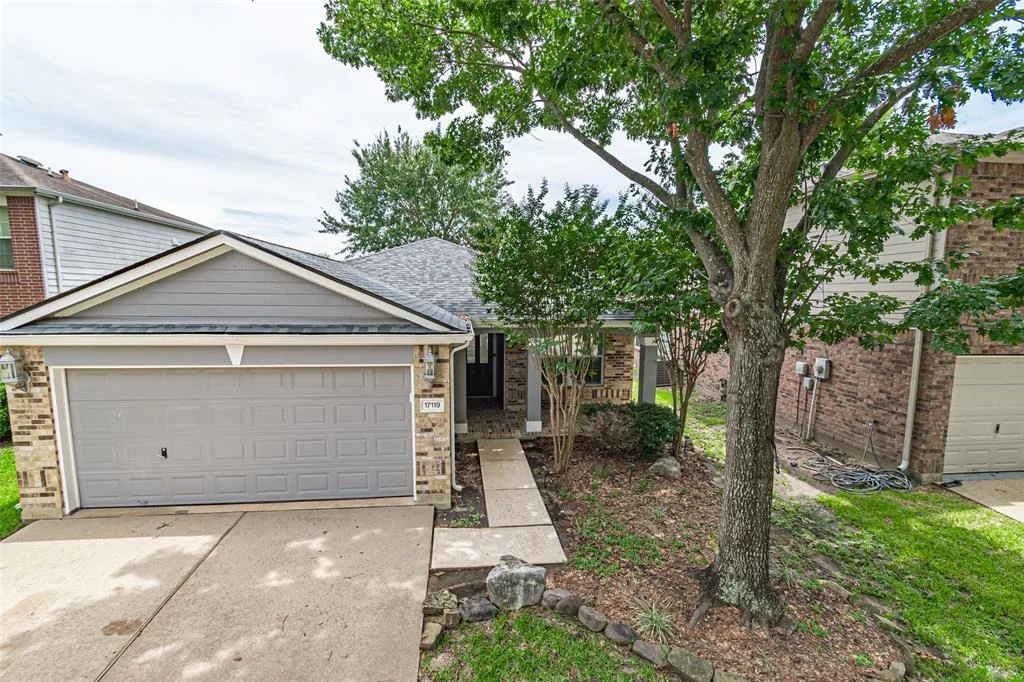 Photo of 17119 Shadow Ledge Drive