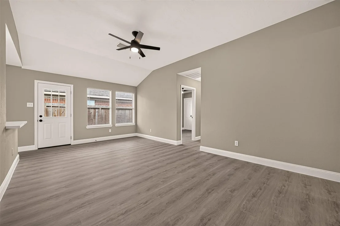 Photo of 4718 Fairgreen Lane