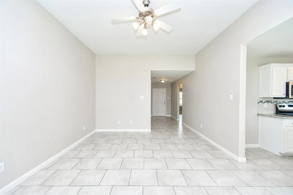 Photo of 7119 White Willow Lane