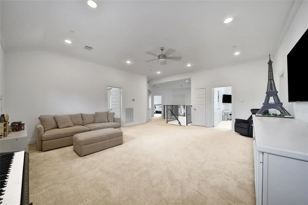 Photo of 8322 Merlin Drive