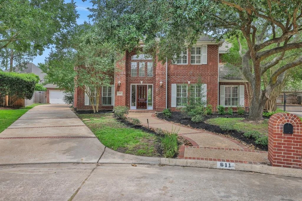 Photo of 611 Timber Circle