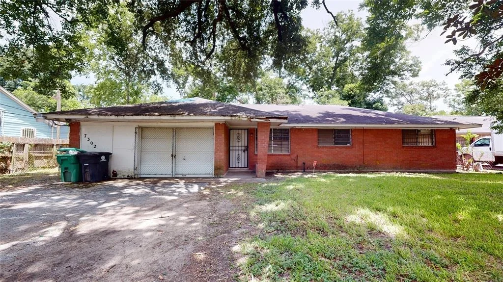 Photo of 7302 Sandra Street