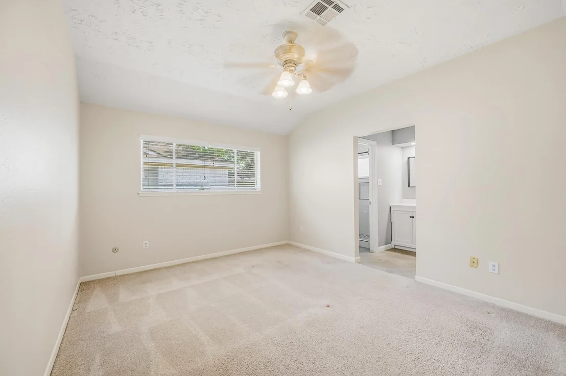 Photo of 12107 Brighton Lane