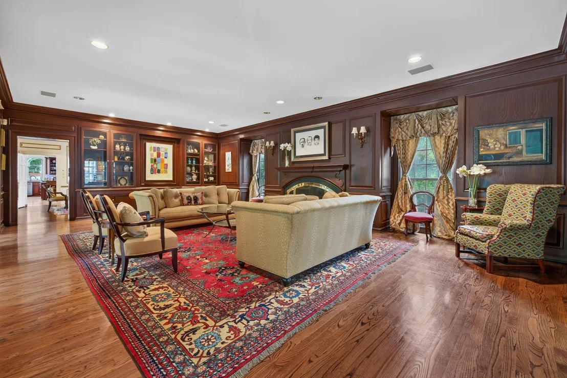 Photo of 35 W Rivercrest Drive