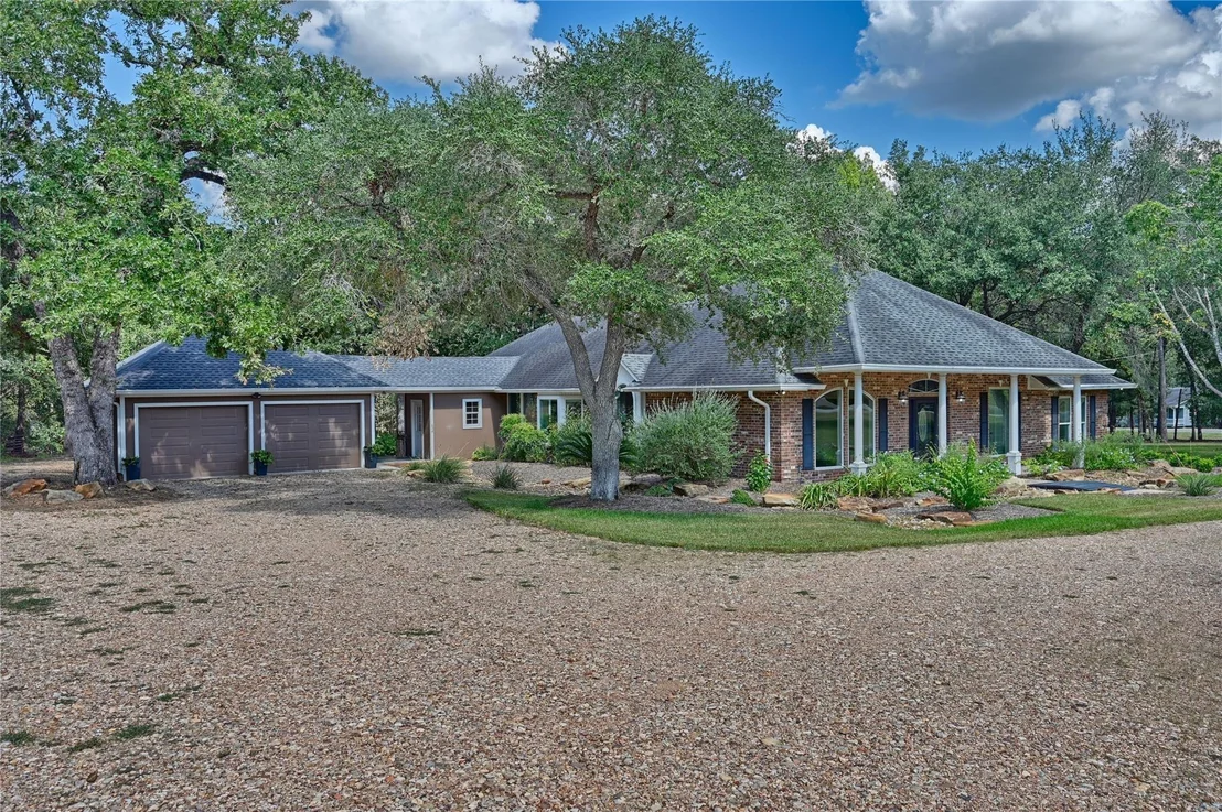 Photo of 5603 Sandy Creek Lane