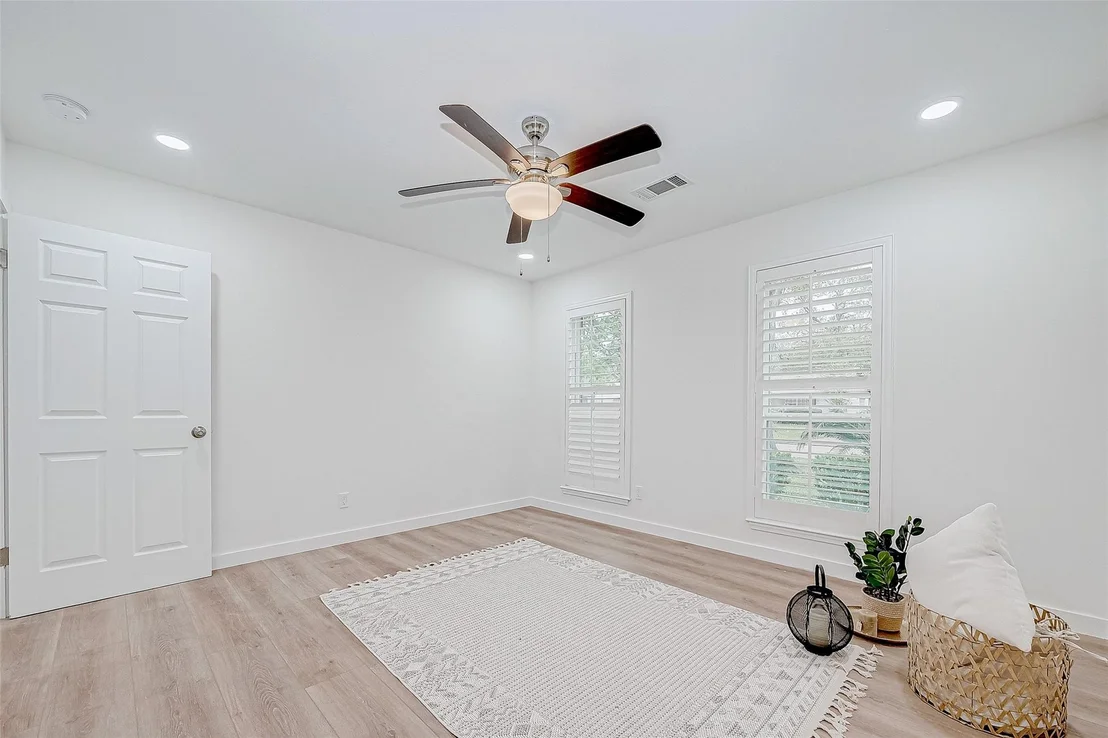 Photo of 2607 Moss Hill Drive