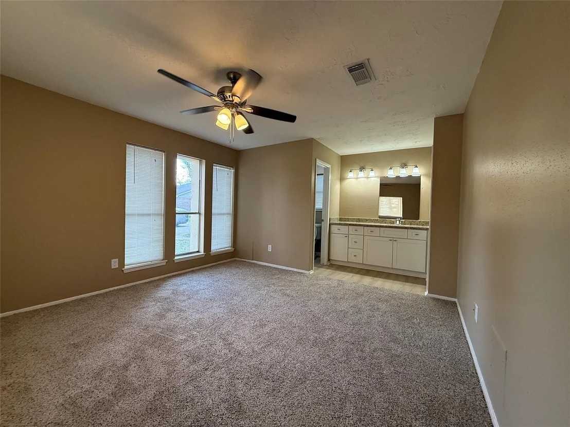 Photo of 4738 Fleming Downe Lane