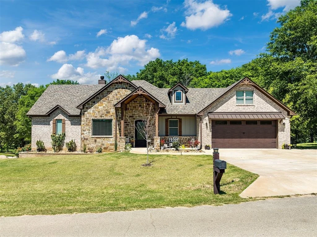 Photo of 21425 Stevenson Road