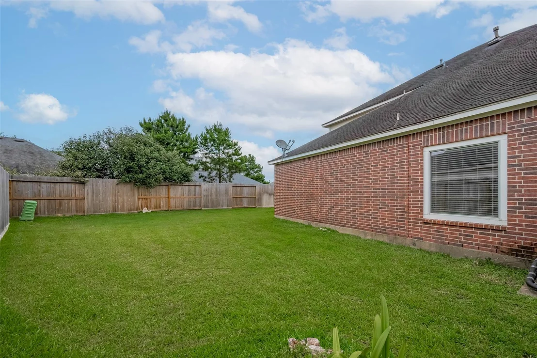 Photo of 17206 Haley Falls Lane