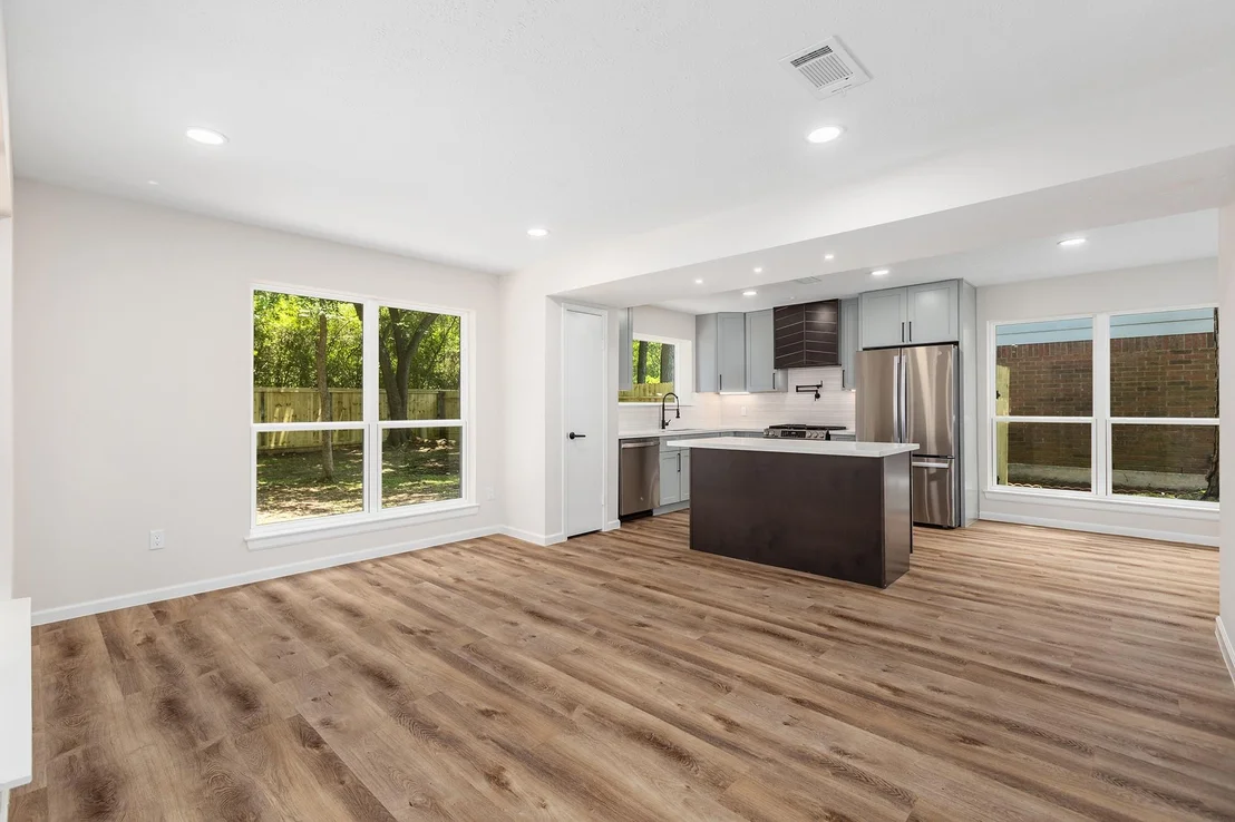 Photo of 79 N Pathfinders Circle