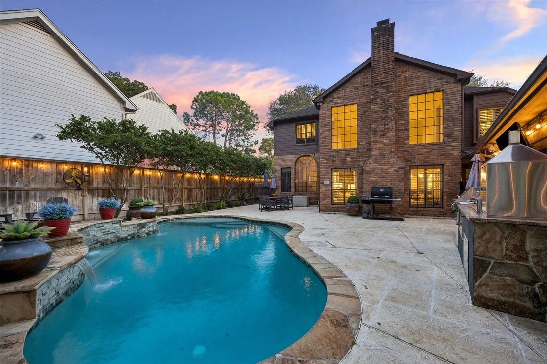 Photo of 8511 Cedarbrake Drive