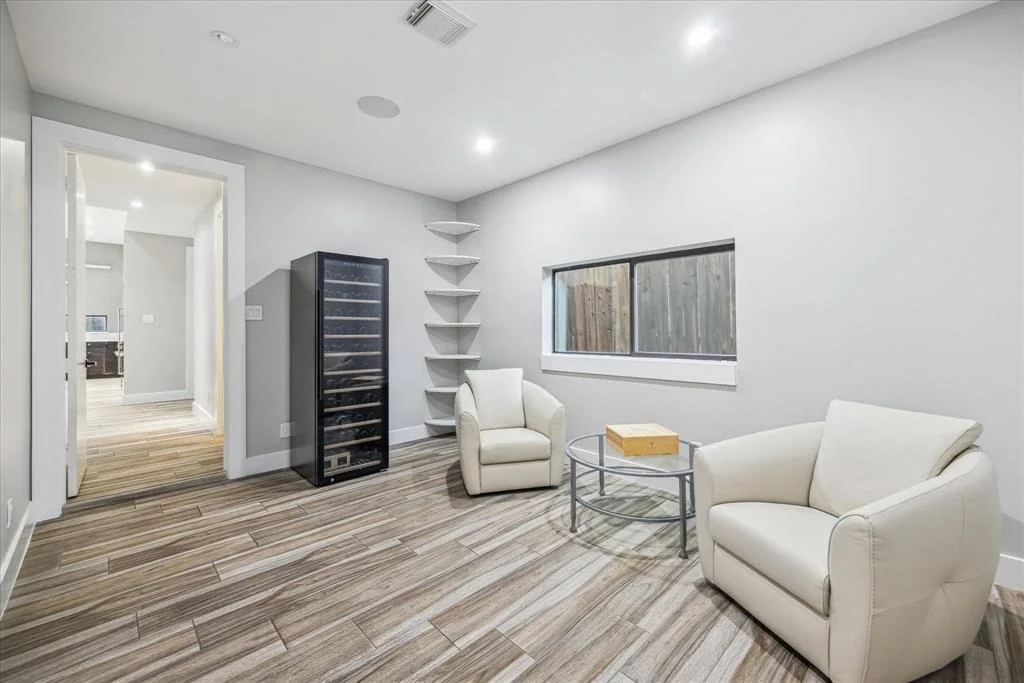 Photo of 4002 Chatham Lane