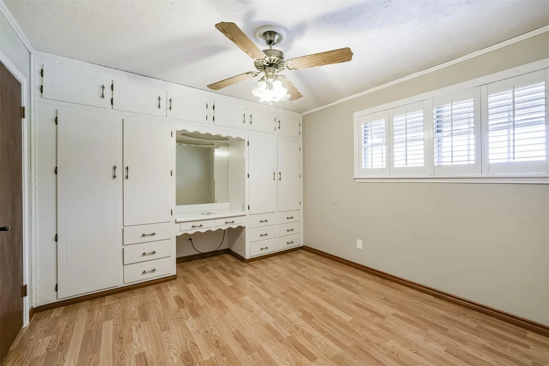 Photo of 7622 Eichler Drive
