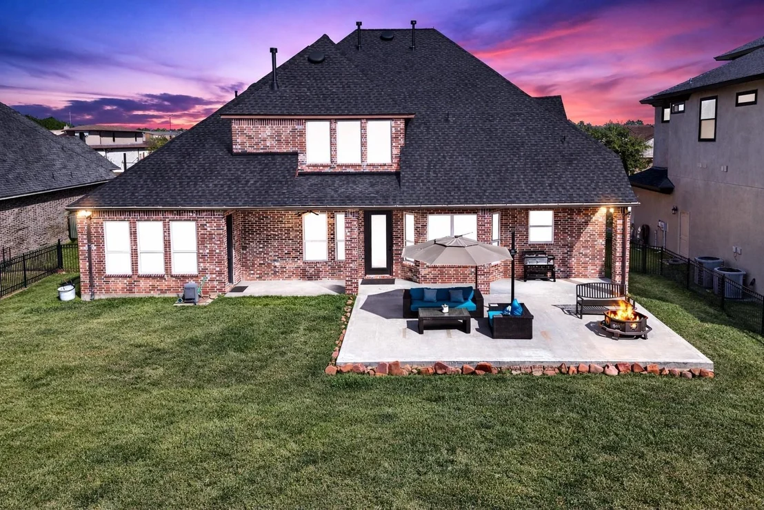 Photo of 116 Waterstone Drive