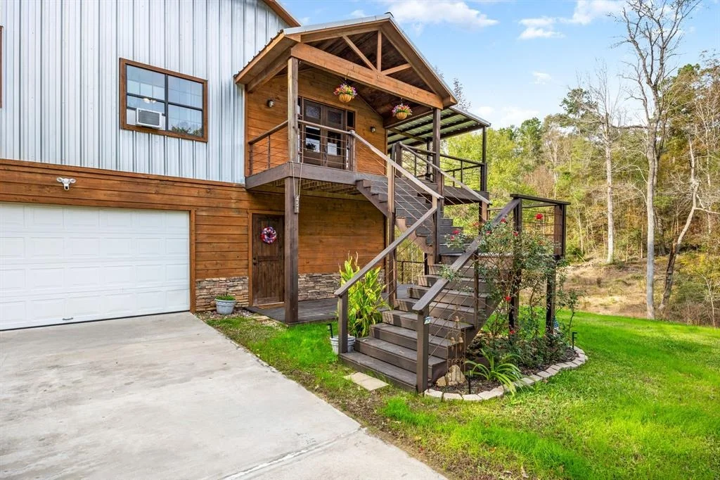 Photo of 451 Spring Ridge Road