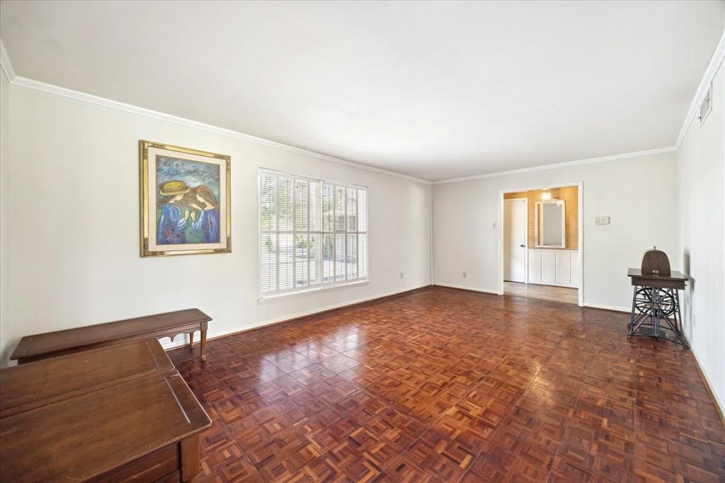 Photo of 1031 Ridgeley Drive