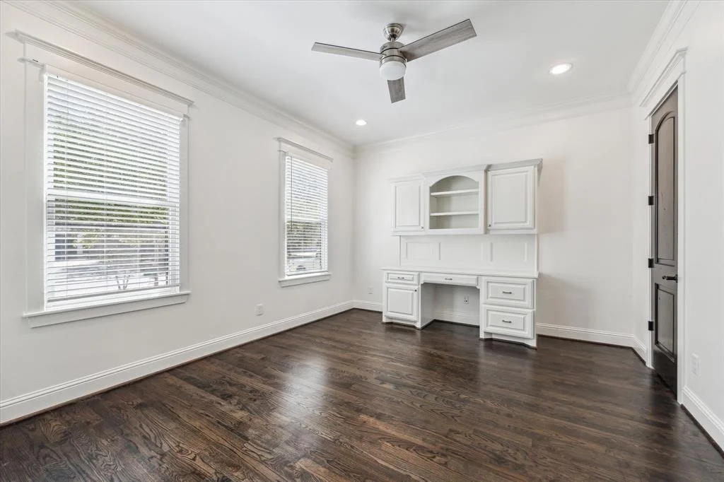 Photo of 1558 Hewitt Drive