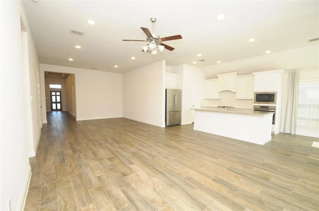 Photo of 23323 Darst Field Trail