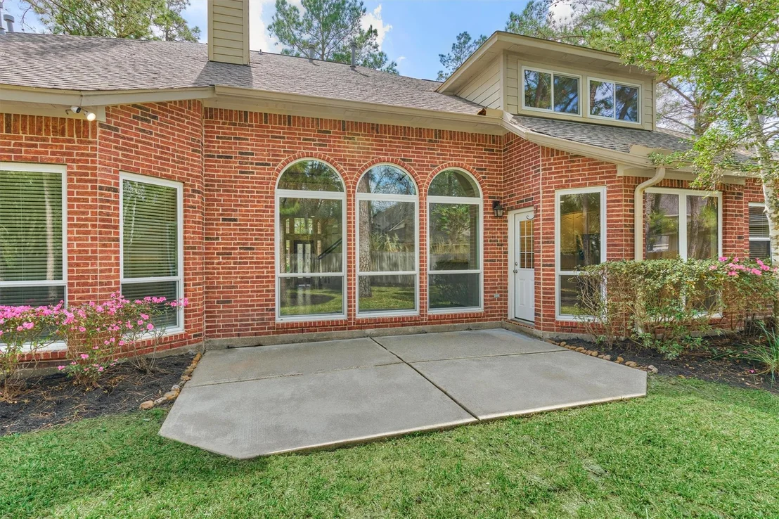 Photo of 18 Gallant Oak Place