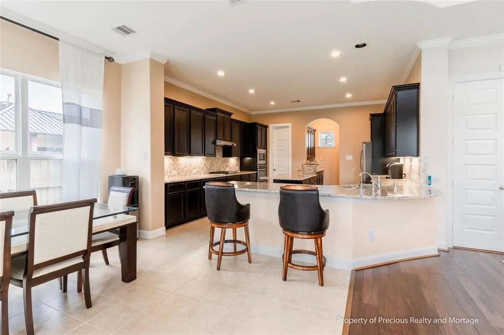 Photo of 6019 Green Meadows Lane