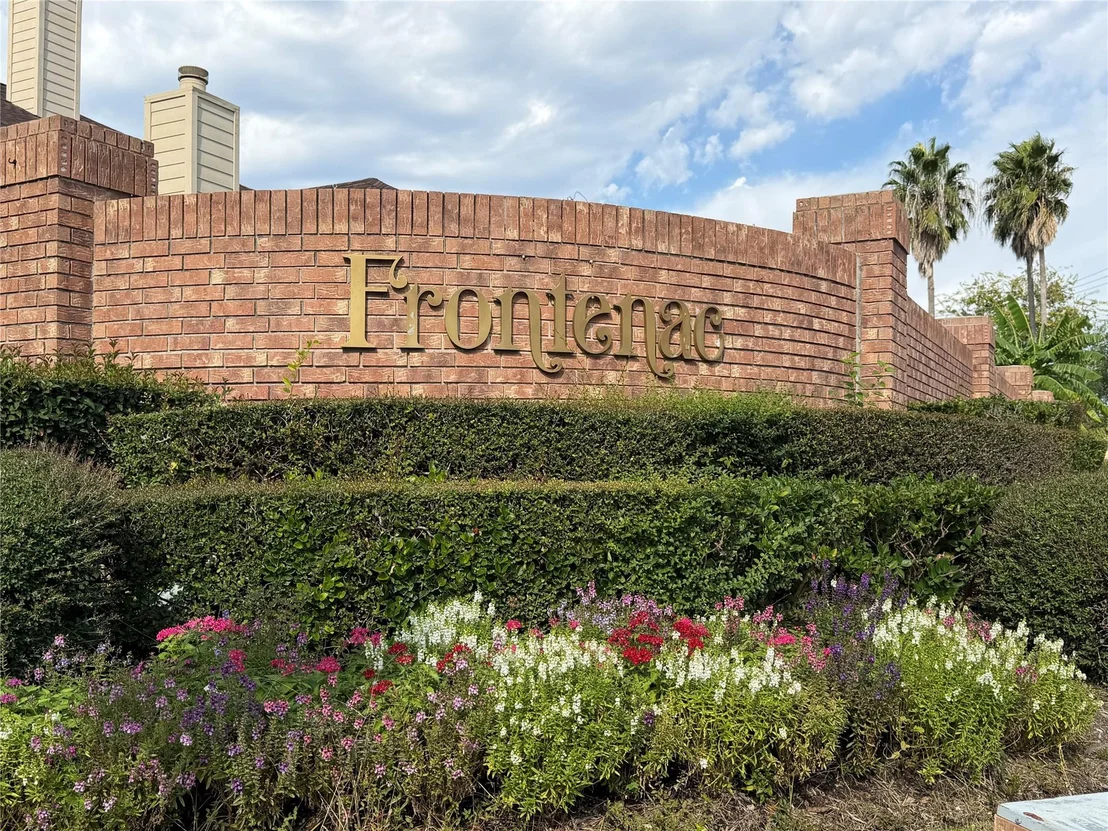 Photo of 8311 Summit Place