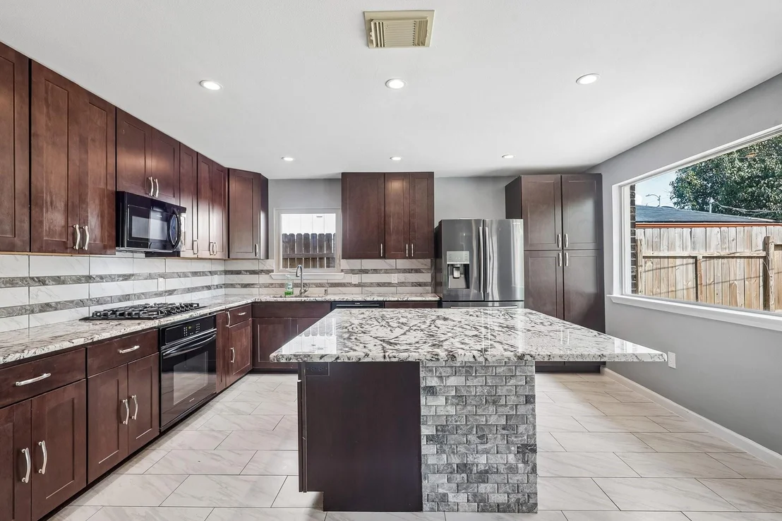 Photo of 11026 Green Arbor Drive