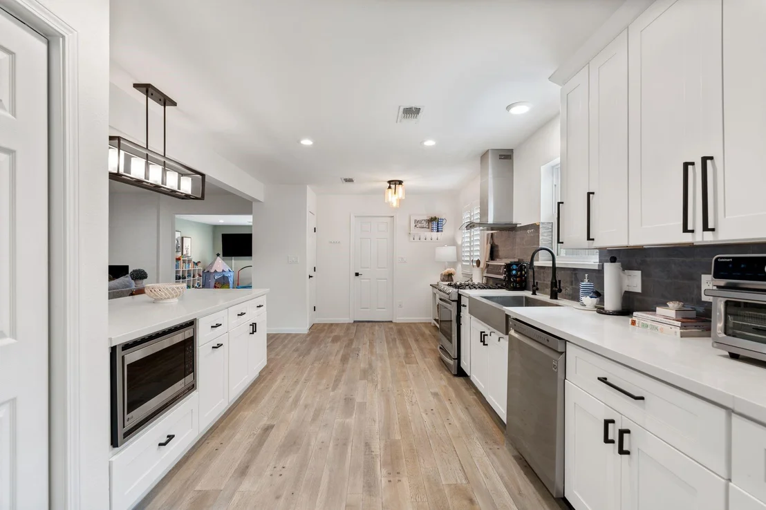 Photo of 10619 Cranbrook Road