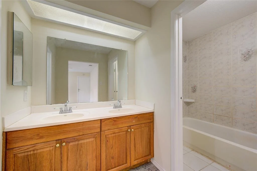 Photo of 15926 N Bend Drive