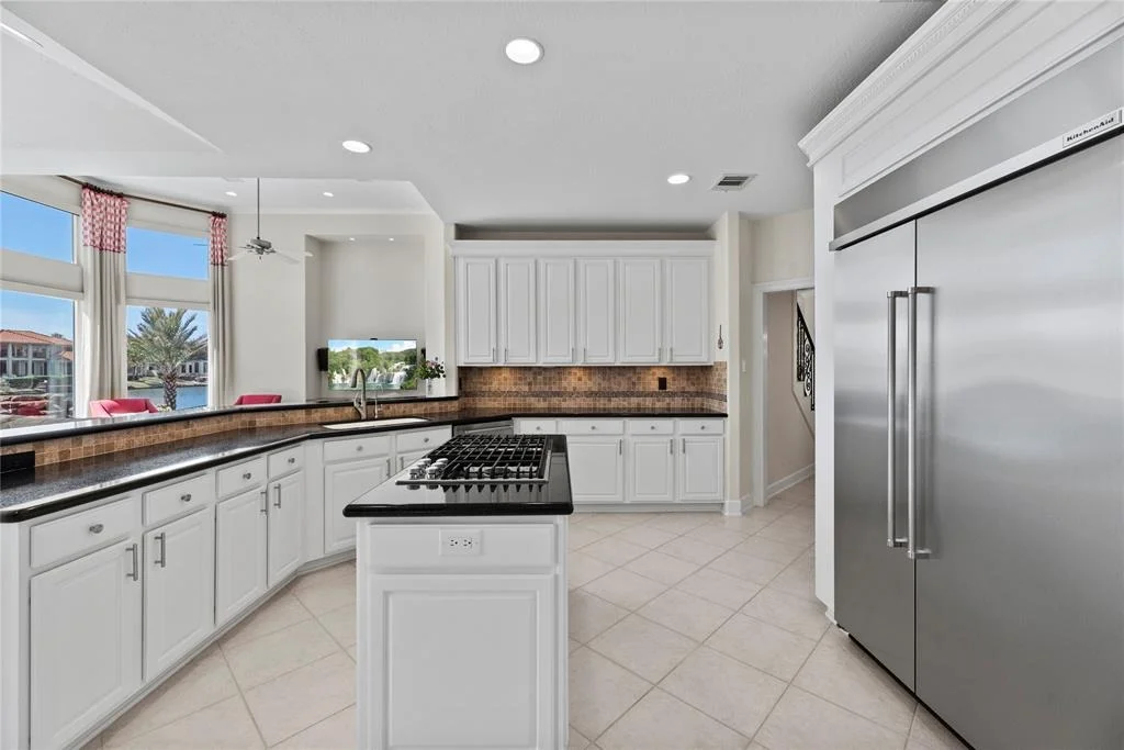 Photo of 18919 Crescent Bay Drive