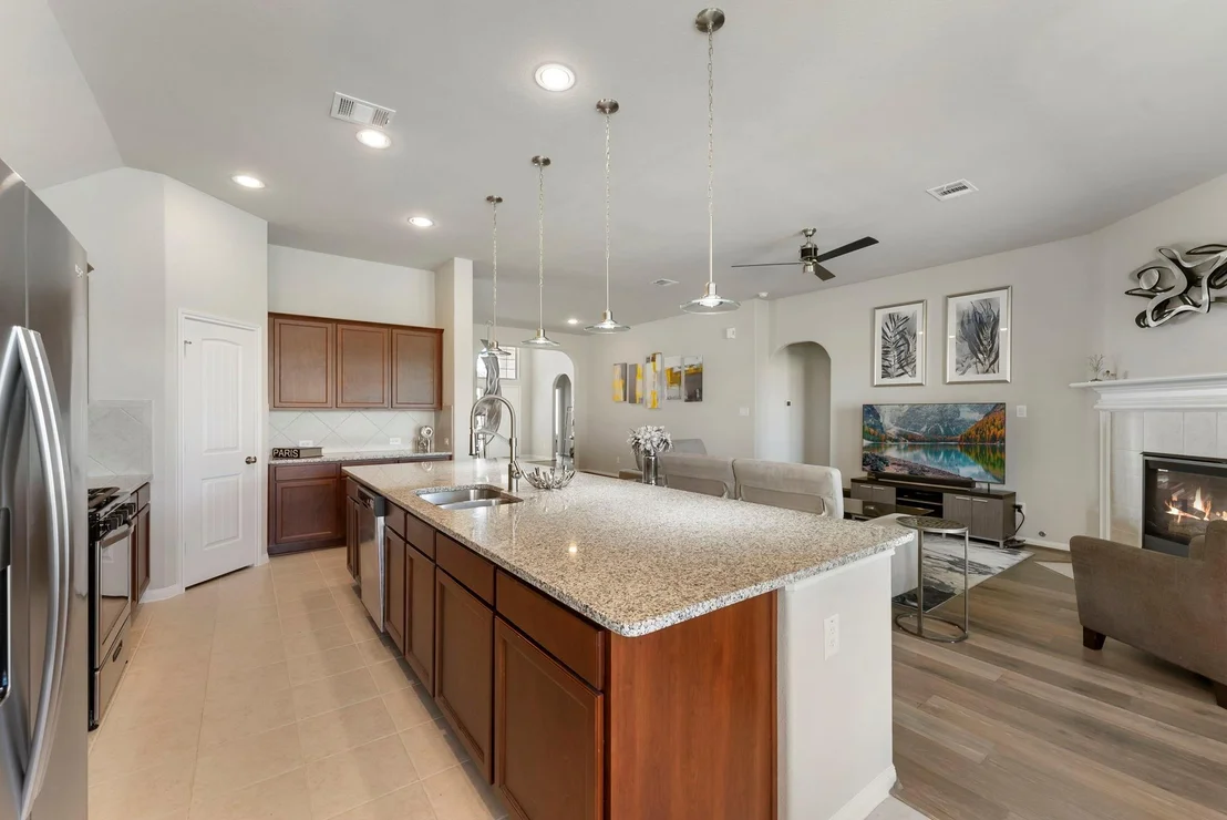 Photo of 3707 Lake Bend Shore Drive