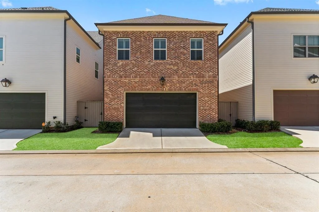 Photo of 25217 Liberty Mill Drive