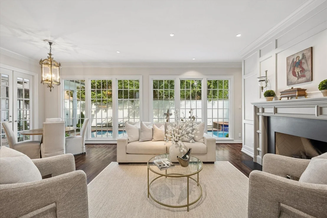 Photo of 2249 Pelham Drive