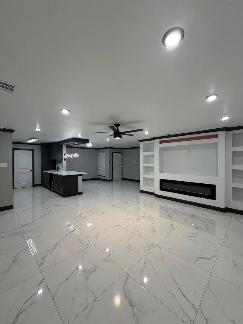 Photo of 10403 Glenkirk Drive