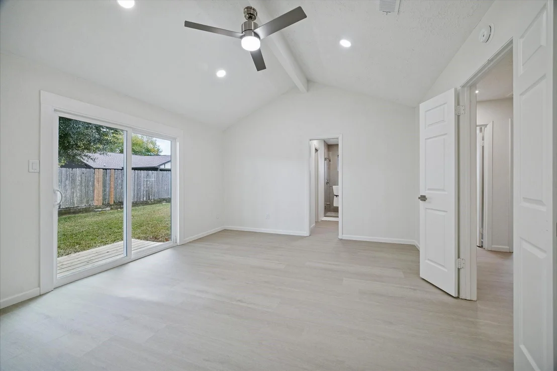 Photo of 9742 Shell Rock Road