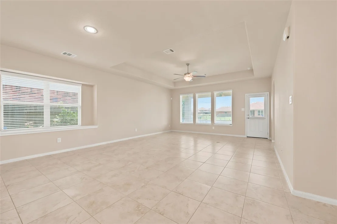 Photo of 3747 Lake Bend Shore Drive