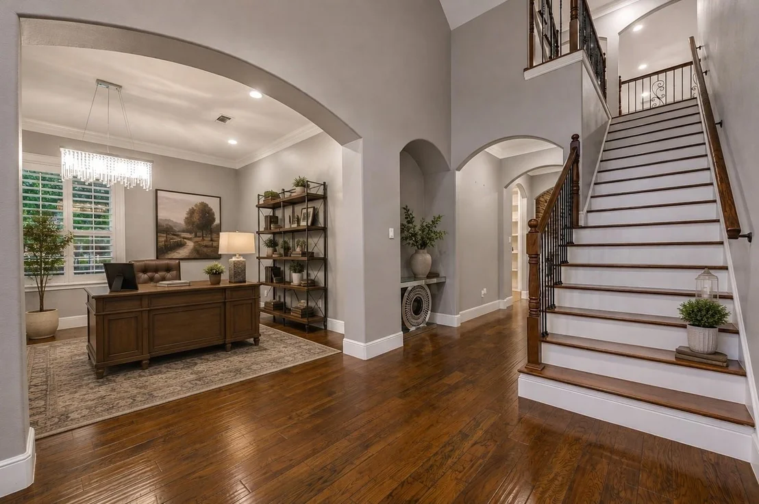Photo of 200 Creekside Court