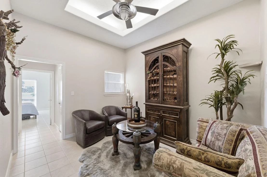 Photo of 2 Regency Point