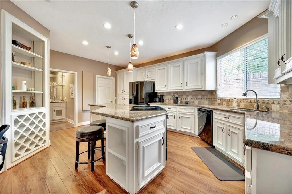 Photo of 2438 Enchanted Isle Drive