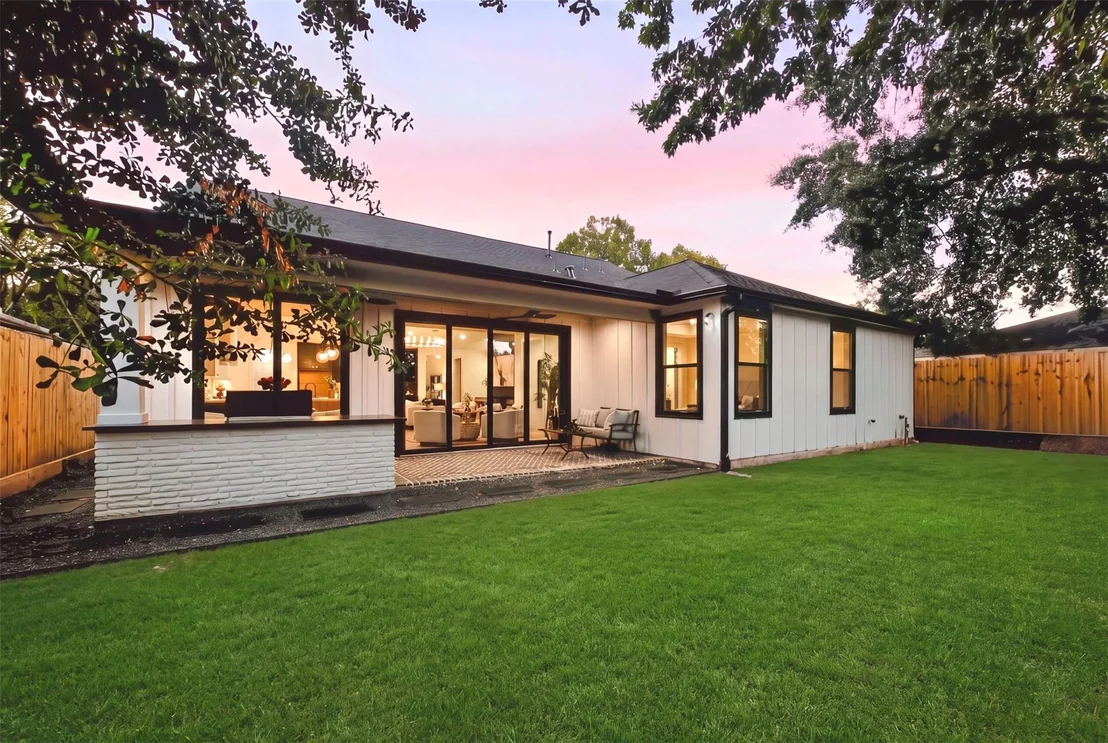 Photo of 2023 Viking Drive