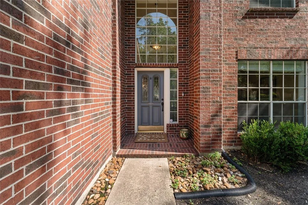 Photo of 151 N Wynnoak Circle