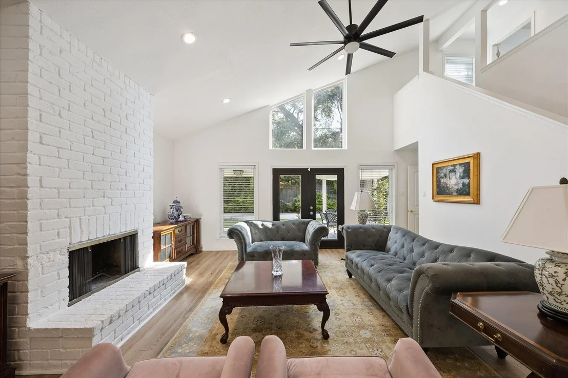 Photo of 7807 Del Rey Lane