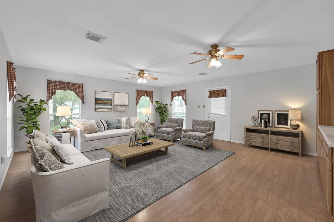 Photo of 188 Greenleaf Lane