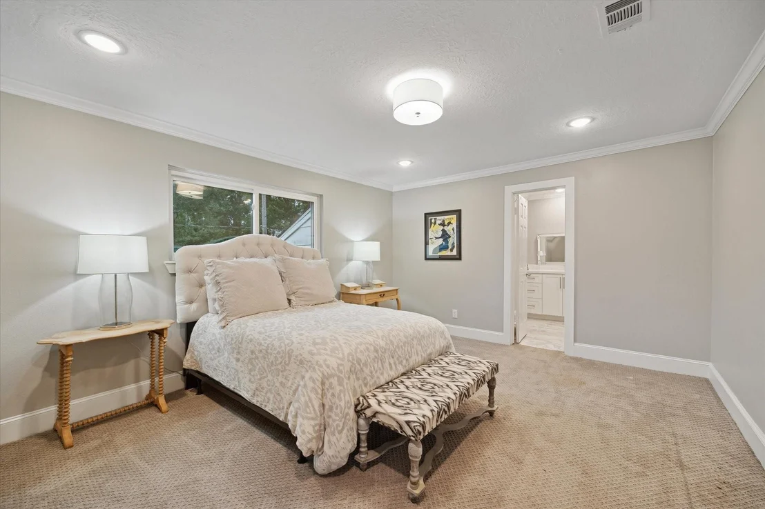 Photo of 8703 Chelmsford Lane