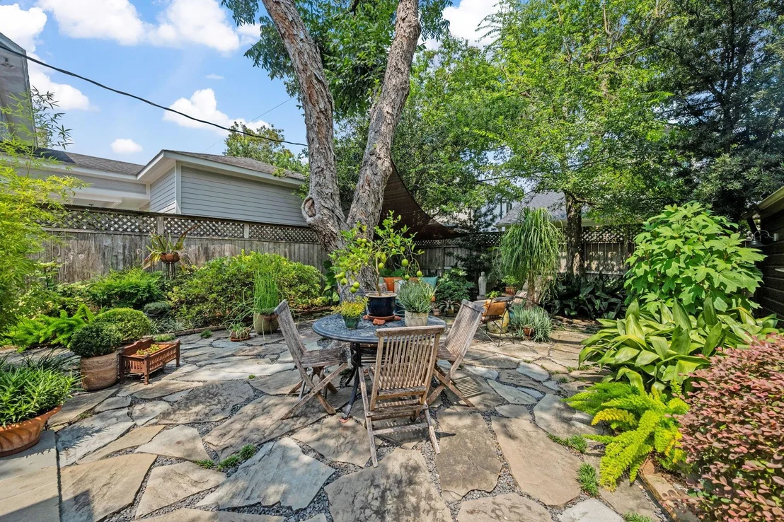 Photo of 2714 Centenary Street