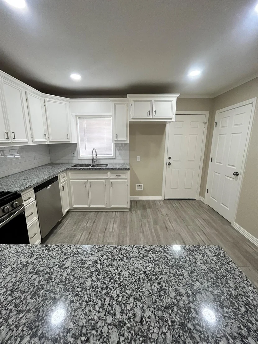 Photo of 6708 Saint Augustine Street