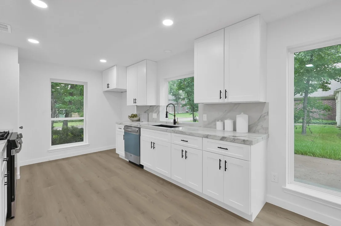 Photo of 70 Breezy Point Place