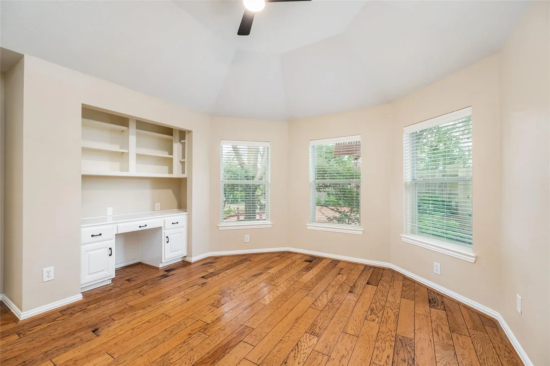 Photo of 6518 Briarstone Lane